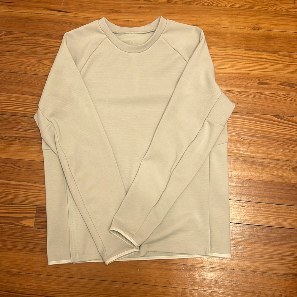 Lululemon gray/cream crewneck